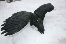 vultur monumentul eroilor balaceanca - 07